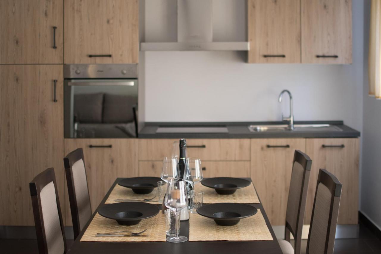 Apartmani Noa I Natali Kaldanija Ngoại thất bức ảnh